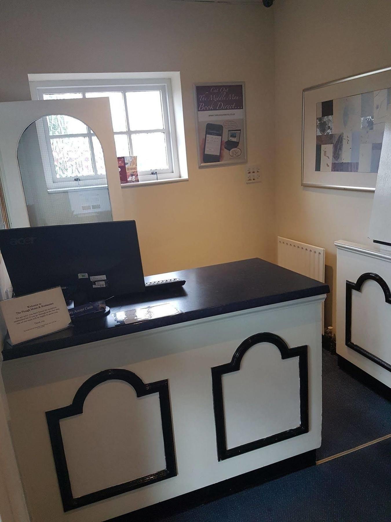 Plough Motel Stoke-on-Trent ภายนอก รูปภาพ